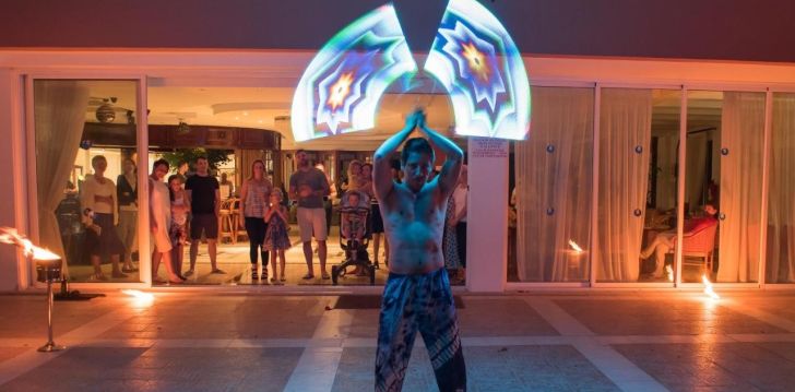 AVLIDA 4* viesnīca - moderna un ērta atpūta Pafosā, Kiprā! 21