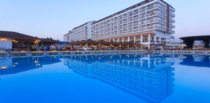Luksusa brīvdienas 5* Eftalia Splash Resort viesnīcā Turcijā! 1