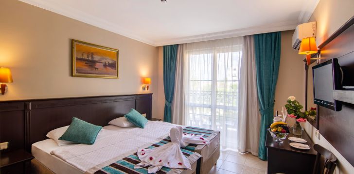 Baudiet sauli un jūru Turcijā 4* KLEOPATRA ROYAL PALM HOTEL viesnīcā! 5