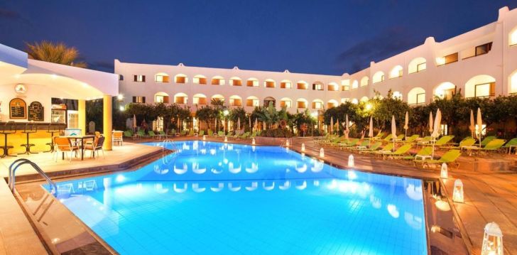 Lieliska bāze Malijā Krētas atklāšanai - 3* MALIA HOLIDAYS viesnīca! 4
