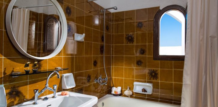 Lieliska bāze Malijā Krētas atklāšanai - 3* MALIA HOLIDAYS viesnīca! 13