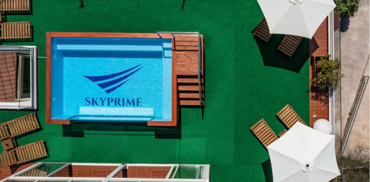 Ērts atvaļinājums 3* SKYPRIME apartamentos Budvā! 1