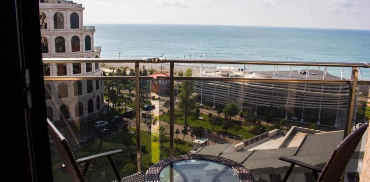 Patīkama atpūta Batumi, 4-zvaigžņu viesnīcā ROCK HOTEL FIRST LINE! 6