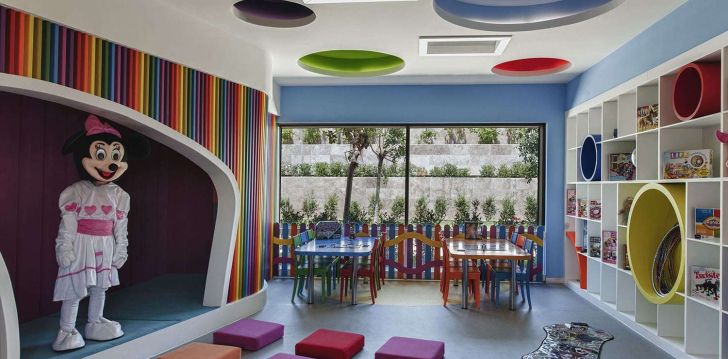 Tiem, kas alkst absolūtas greznības – VIP klases 5* REGNUM CARYA 29