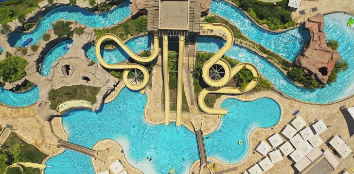 Tiem, kas alkst absolūtas greznības – VIP klases 5* REGNUM CARYA 1