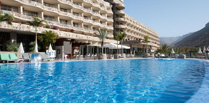 Atpūta dažus soļus no pludmales 4* HOTEL LIVVO VALLE TAURITO Grankanārijā! 1