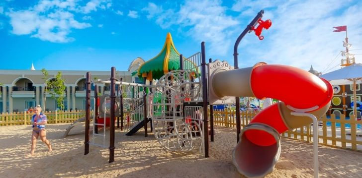 5* TITANIC ROYAL - laiska atpūta visai ģimenei Hurgadā, Ēģiptē! 6