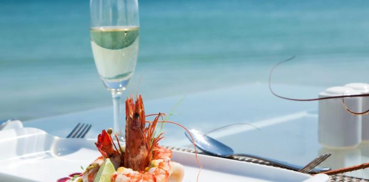 Eksotiska 5* atpūta MAALU MAALU RESORTS & SPA! 7