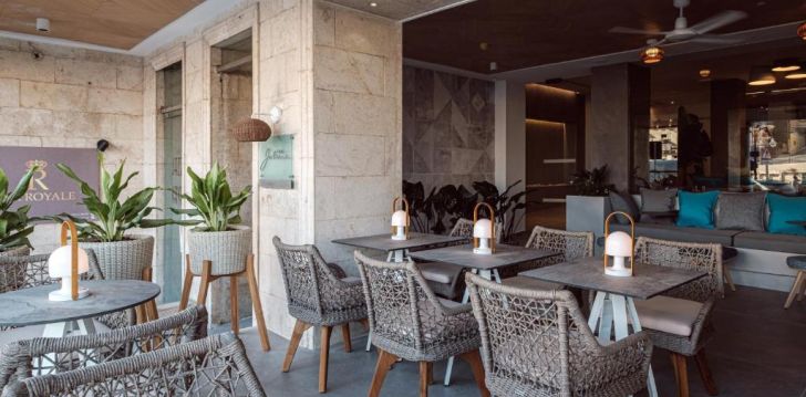 HOTEL JULIANI 4* - eleganta viesnīca ar jumta baseinu Maltā! 15