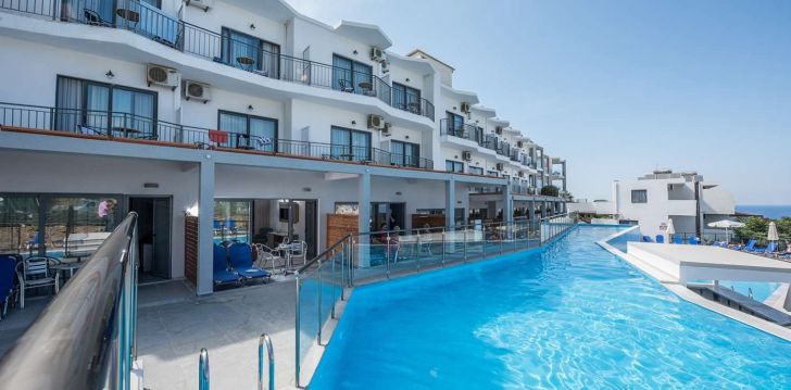 Laiska atpūta ģimenēm 4* PANORAMA VILLAGE HOTEL Krētā, Grieķijā! 1