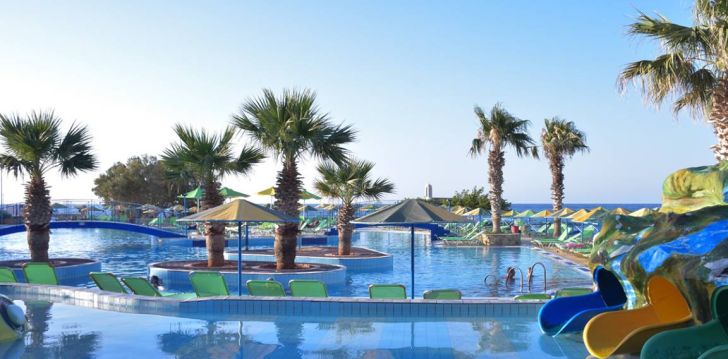 Izdevīga atpūta saulainajā Krētā 4* ERI BEACH & VILLAGE viesnīcā! 1