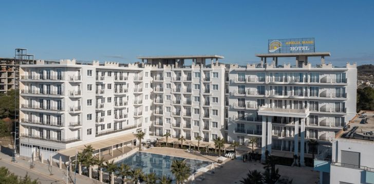 Lieliska atpūta pie pašas jūras Albānijā 5* AMELIA MARE viesnīcā! 1