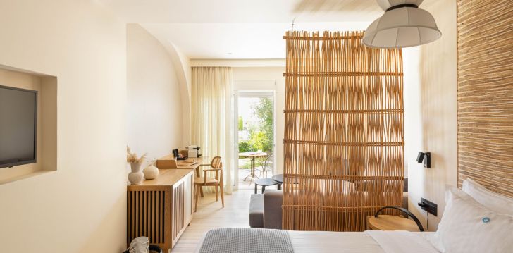 Atpūta Kiprā – 3* viesnīcā ANTIGONI! 7