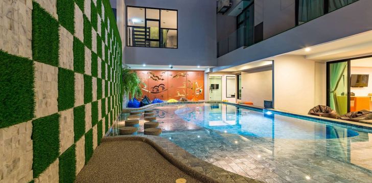 Atvaļinājums starp divām pludmalēm 4* ONE LOFT HOTEL Katā, Puketā! 1