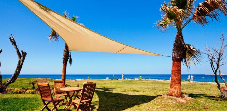 Lidojam uz Pafosu, 4* viesnīcu AMPHORA HOTEL & SUITES, lai piedzīvotu aizraujošu atpūtu! 12