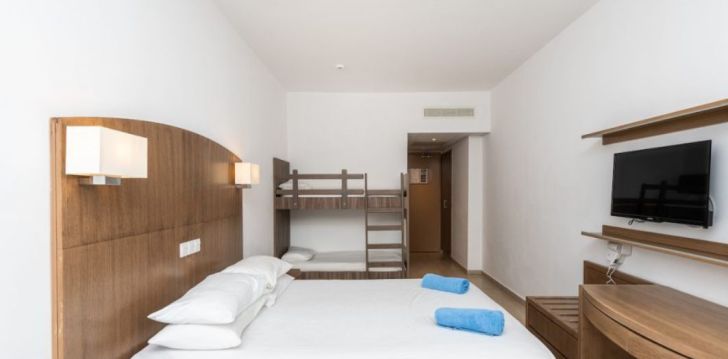 Atpūta Kiprā – 3* viesnīcā ADELAIS BAY! 12