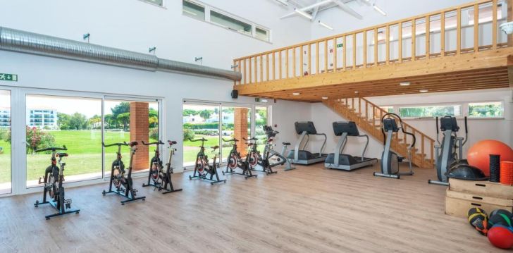 Ceļojums uz Portugāli – 4* viesnīcā VICTORIA BEACH & SPORT! 31