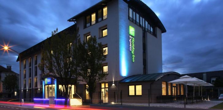 Izdevīga atpūta 3* HOLIDAY INN EXPRESS LJUBLJANA Ļubļanā, Slovēnijā! 6