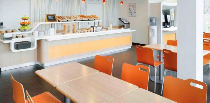 Ekonomiska atpūta Briselē, 2* IBIS BUDGET BRUSSELS SOUTH RUISBROEK viesnīcā! 1