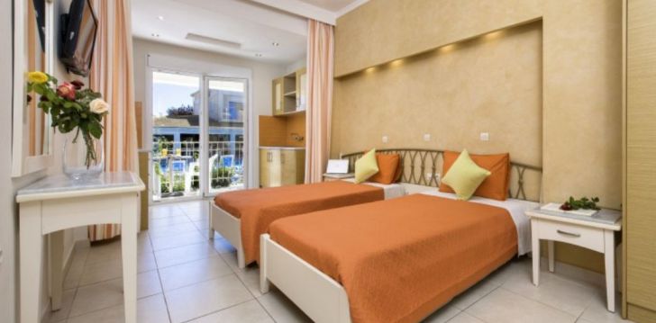 Laiska atpūta Grieķijā, 3* KAVOS PLAZA viesnīcā! 15