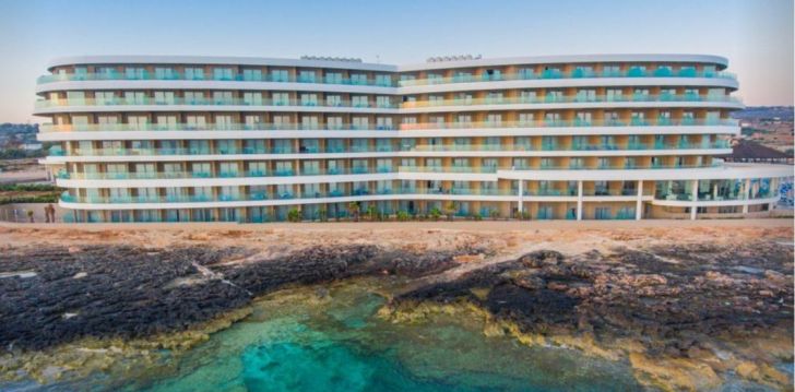 Augsta līmeņa atpūta 4* RAMLA BAY RESORT Maltā! 4