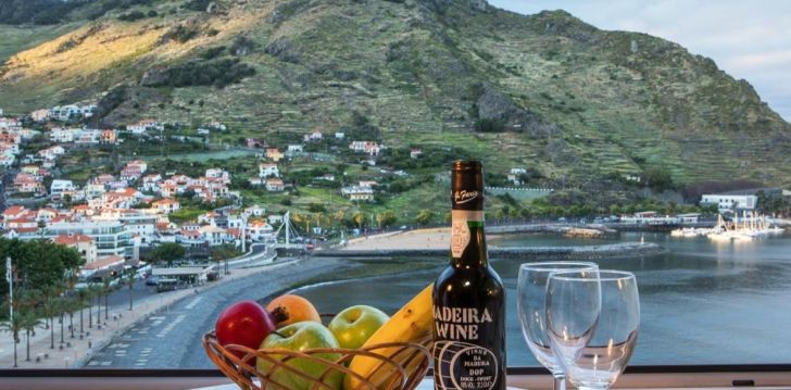 Dodies atpūtā uz 4* DOM PEDRO MADEIRA skaistajā Madeiras salā! 4