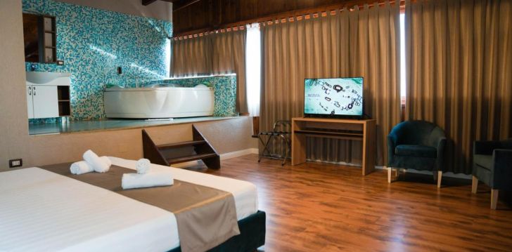 Atvaļinājums 4* MAJESTIC HOTEL 50 metrus no pludmales Duresā, Albānijā 9