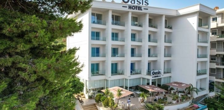 Baudi jūras skatu ērtajā 4* HOTEL OASIS Sarandā, Albānijā! 1