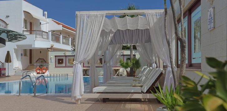 Izdevīga atpūta 3* BELLA ELENA APARTMENTS Malijā, Krētā! 5