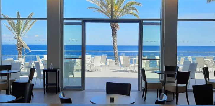 Atpūta Madeirā – 4* viesnīcā ROCA MAR! 14