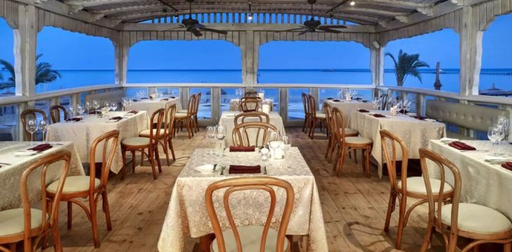 Relaksējoša atpūta 5* CORAL SEA HOLIDAY RESORT Šarmelšeihā, Ēģipte! 19