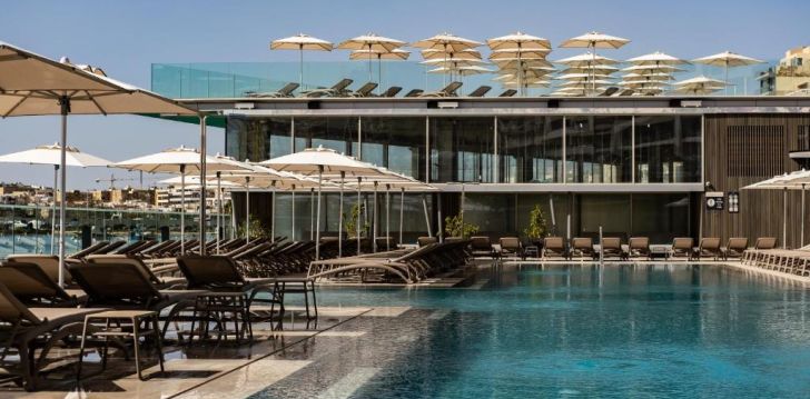 Jumta baseins, lieliski skati ekskluzīvajā 4* WATERFRONT HOTEL Maltā! 1