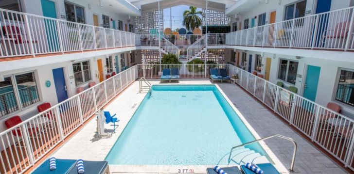 Atvaļinājums netālu no pludmales 3* WATERSIDE HOTEL & SUITES Maiami, Floridā! 1