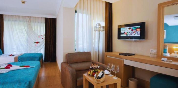 Atpūties lieliskajā 5-zvaigžņu viesnīcā LIMAK LIMRA HOTEL & RESORT jūras krastā 11