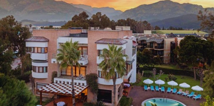 Atpūties lieliskajā 5-zvaigžņu viesnīcā LIMAK LIMRA HOTEL & RESORT jūras krastā 30