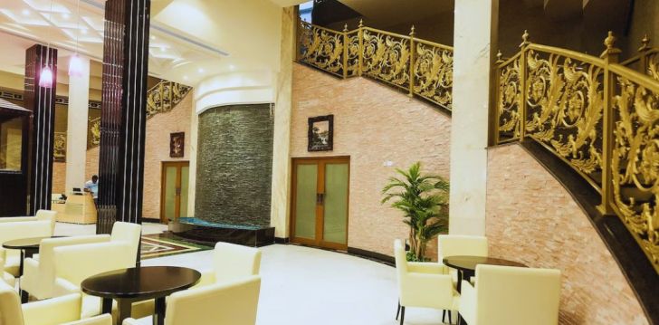 Atpūta 4* RED CASTLE HOTEL Šardžā, AAE - ar jumta baseinu, netālu no jūras! 2