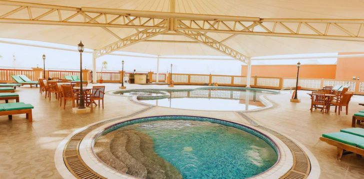 Atpūta 4* RED CASTLE HOTEL Šardžā, AAE - ar jumta baseinu, netālu no jūras! 3