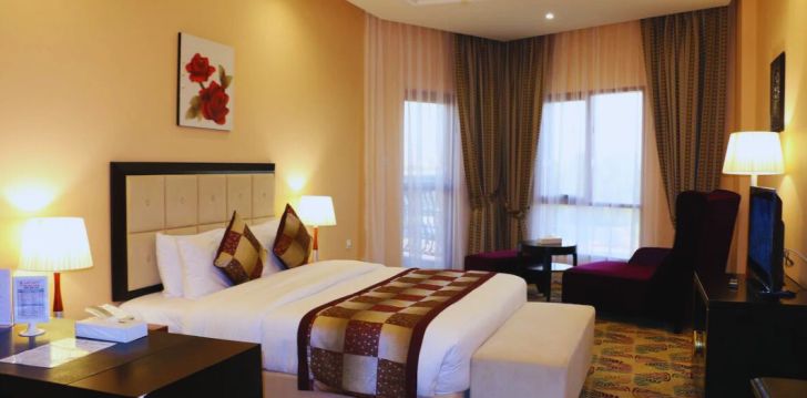 Atpūta 4* RED CASTLE HOTEL Šardžā, AAE - ar jumta baseinu, netālu no jūras! 9