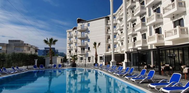 Karaliska atpūta ar skatu 3* ONUFRI HOTEL Duresā, Albānijā! 1