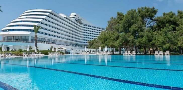 Augstākā limeņa atpūta 5* TITANIC DELUXE LARA Turcijā! 1