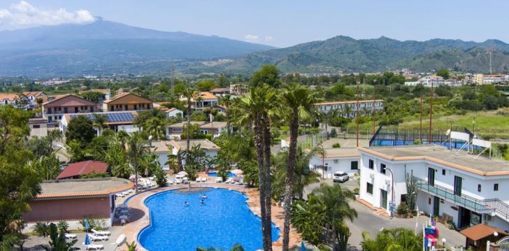 Mierīga atpūta skaistā apkārtnē 3* VILLAGGIO ALKANTARA Katanijā, Sicīlijā! 1