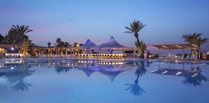 Piejūras atpūta plašā teritorijā 5* CLUB MARCO POLO Kemerā, Turcijā! 5