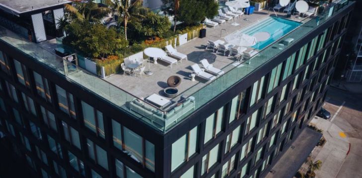 Atpūta modernajā 4* THE GODFREY HOTEL HOLLYWOOD Losandželosā! 1