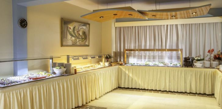 Atpūta mājīgos numuros pie jūras 3* PENELOPE BEACH viesnīcā Protarā! 11