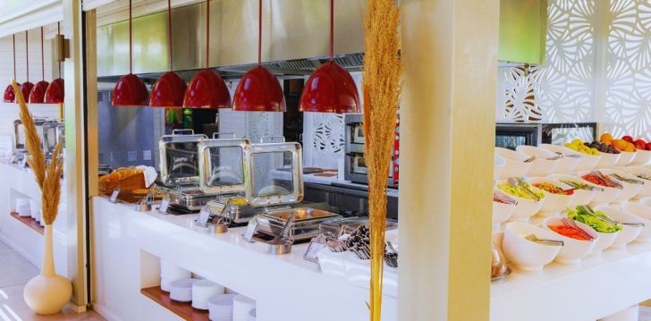 OZ HOTELS SIDE PREMIUM 5* - kvalitatīva atpūta Sidē, Turcijā! 24
