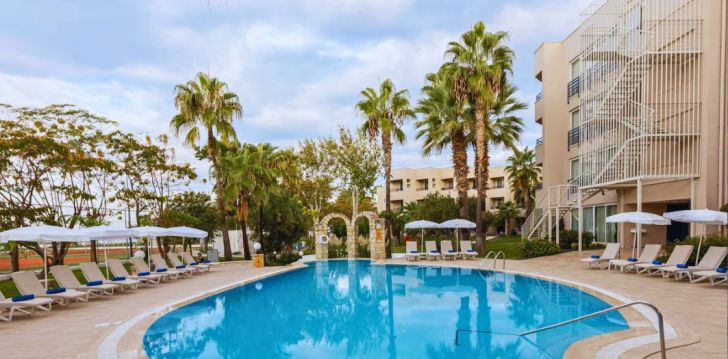 Saules peldes un relaksējošas brīvdienas 5* viesnīcā LABRANDA ALANTUR RESORT Turcijā! 1