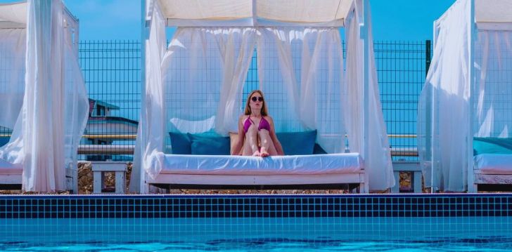 Augstas klases atpūta tikai 16+ pieczvaigžņu MICHELL HOTEL SPA BEACH CLUB! 25