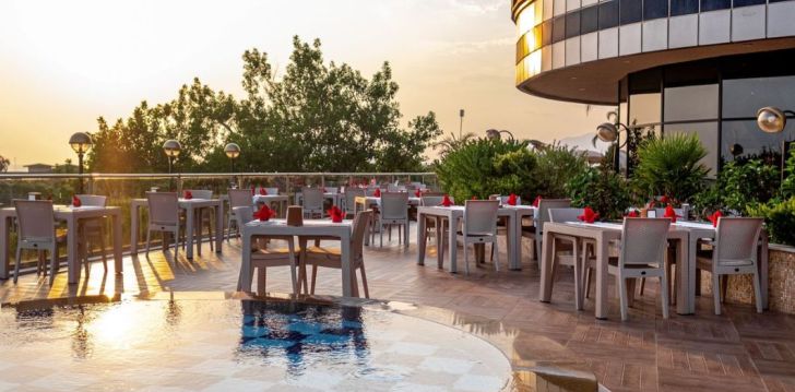 Augstas klases atpūta tikai 16+ pieczvaigžņu MICHELL HOTEL SPA BEACH CLUB! 26