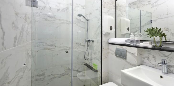 Mūsdienīga un komfortable atpūta 4* HOTEL BOSS viesnīcā Singapūrā! 14
