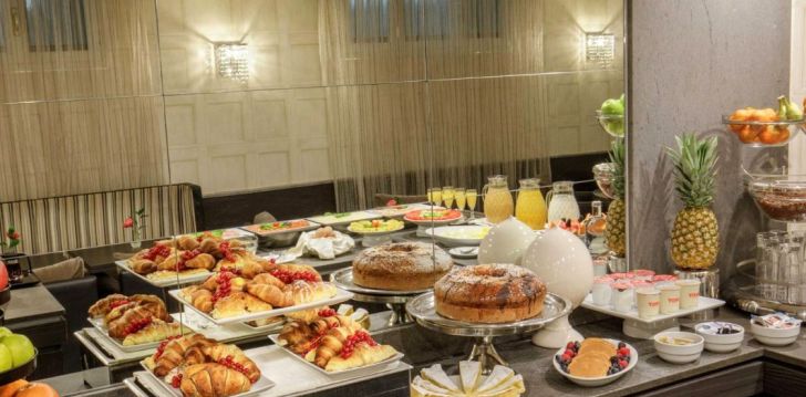 Atvaļinājums pilsētas centrā 4* ROYAL COURT HOTEL Romā, Itālijā! 19